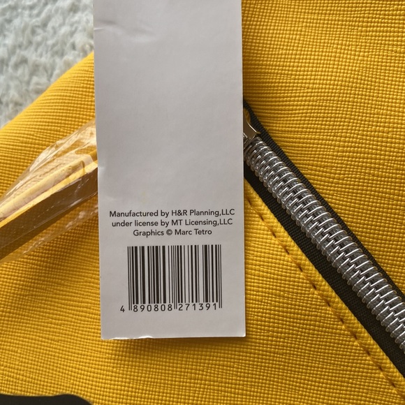 Marc Tetro Dachshund Crossbody Bag - Picture 8 of 8